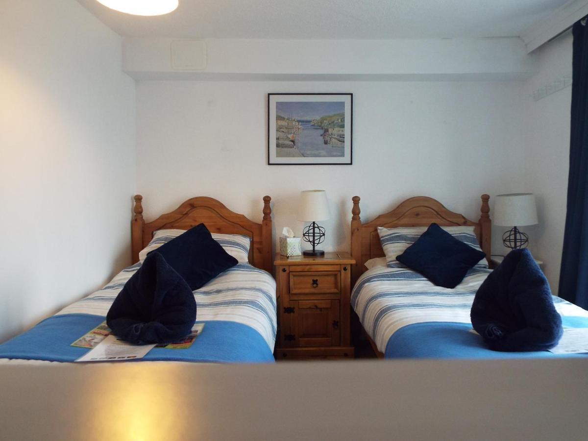 Corner House Guest House บิดีฟอร์ด ภายนอก รูปภาพ